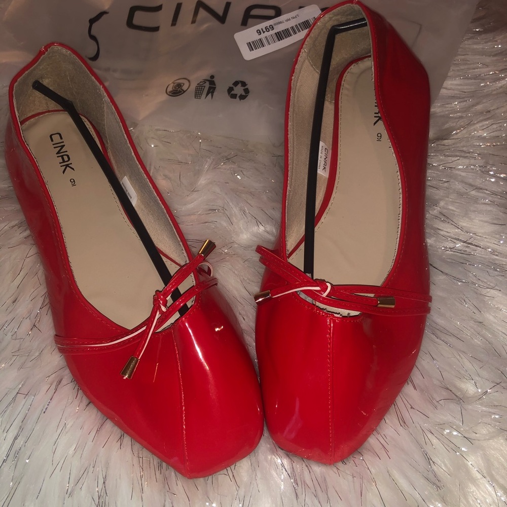 Woman’s shoes